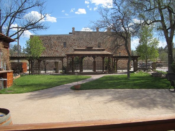FlatIron Historic Sandstone Inn: 745 N River St, Hot Springs, SD 57747